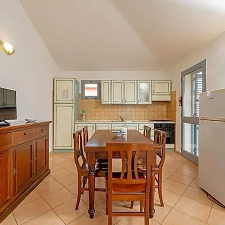 Isa-residence With Swimming-pool In Cala Girgolu, With Private Outdoor Area Aparthotel 3*